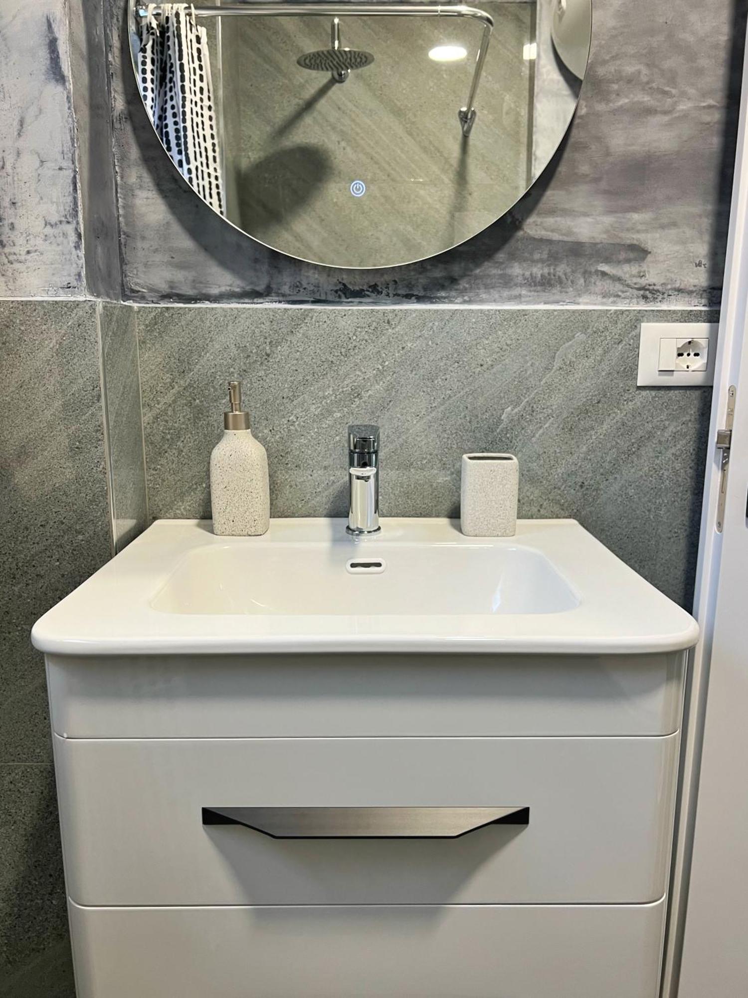 Boho Cane Apartment Tiranë Luaran gambar