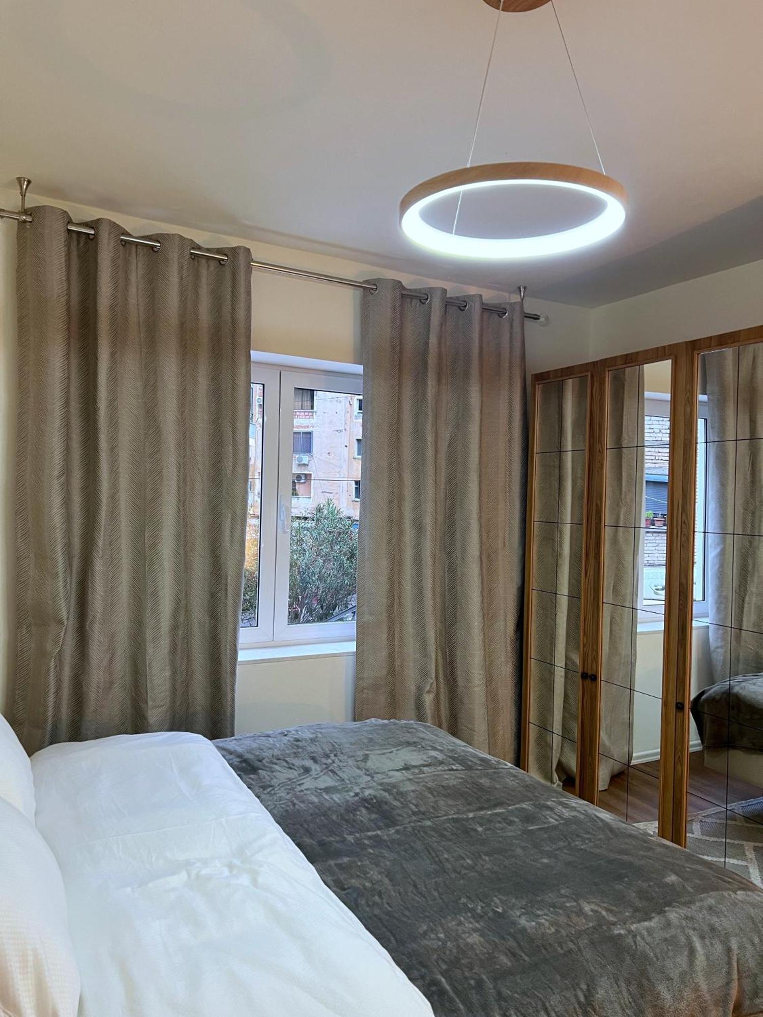Boho Cane Apartment Tiranë Luaran gambar